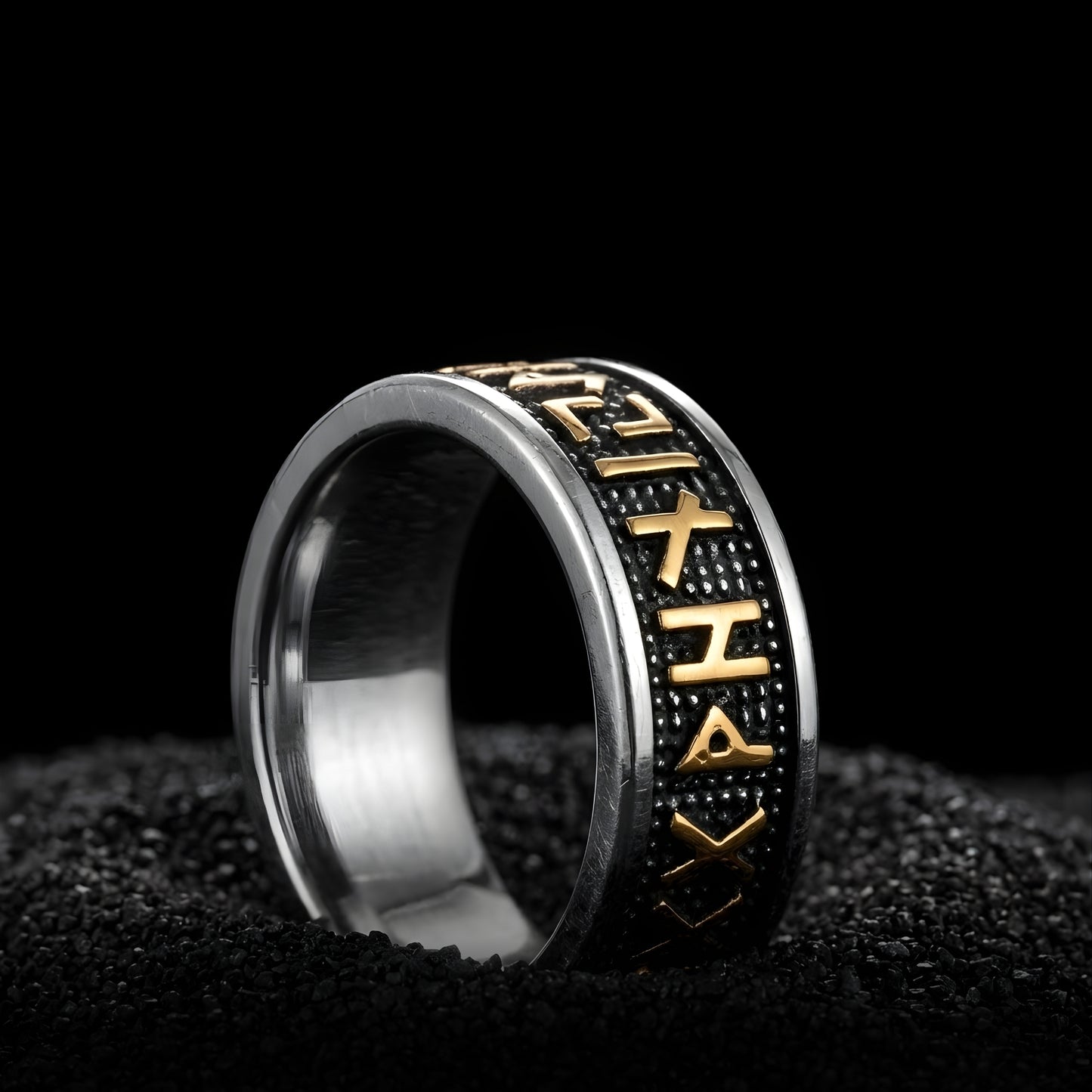 Black Rune – Ring