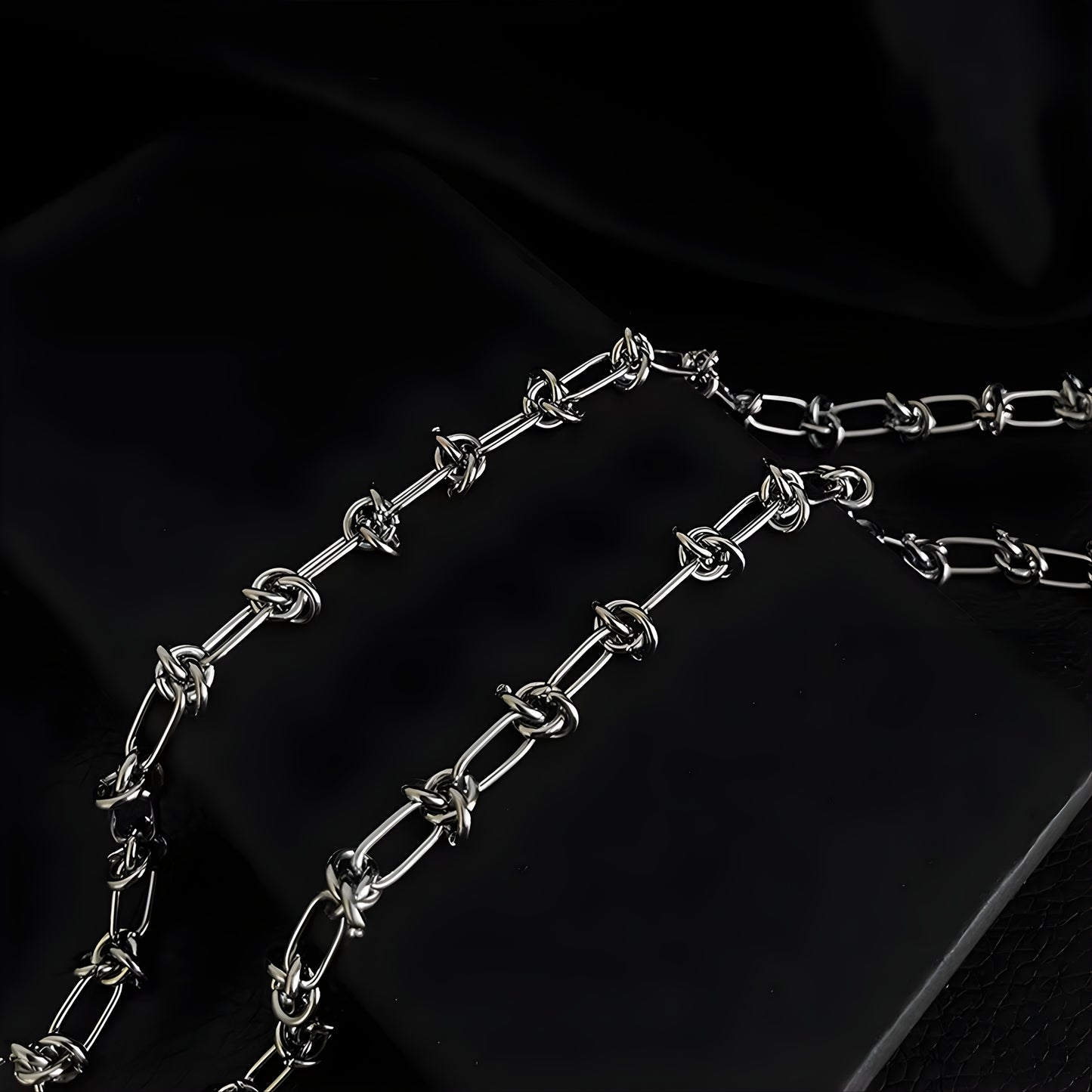 IRON BARB – NECKLACE