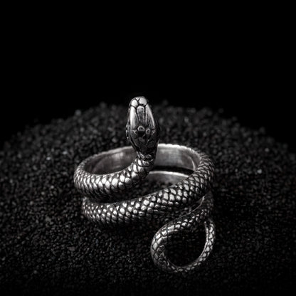 Black Serpent – Ring