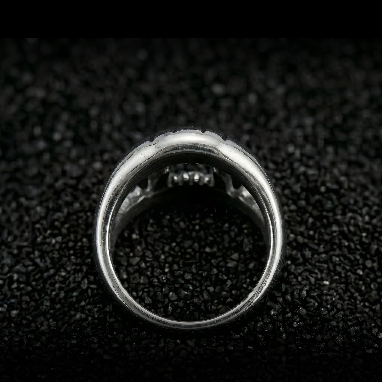 Claw – Ring