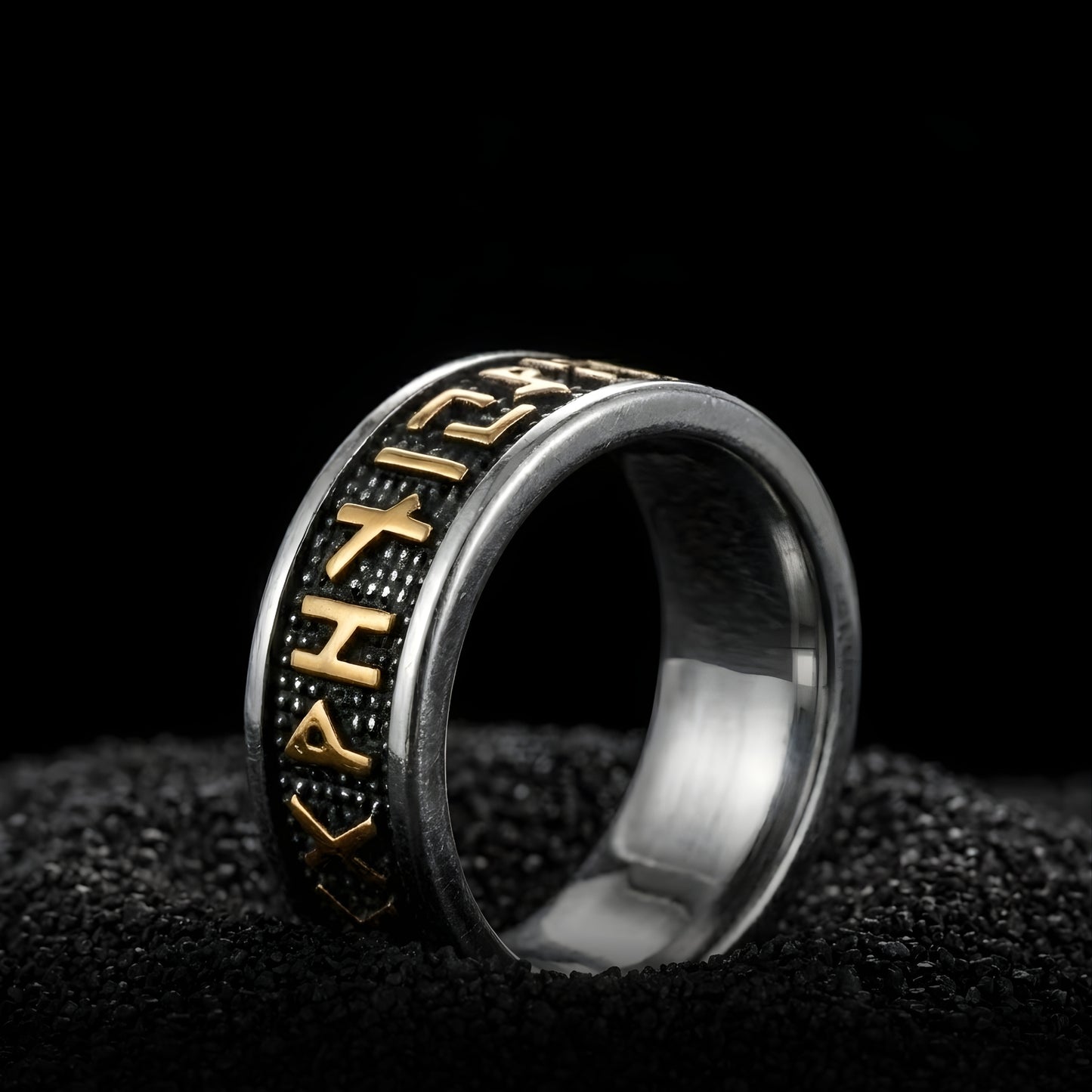 Black Rune – Ring
