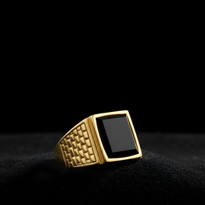 Black Crown – Ring