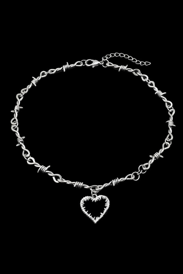 BARBED HEART – NECKLACE