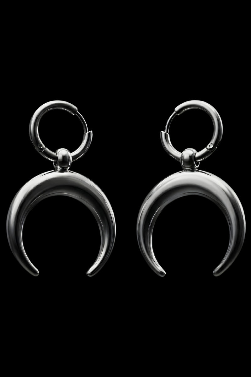 VOID CRESCENT – EARRINGS